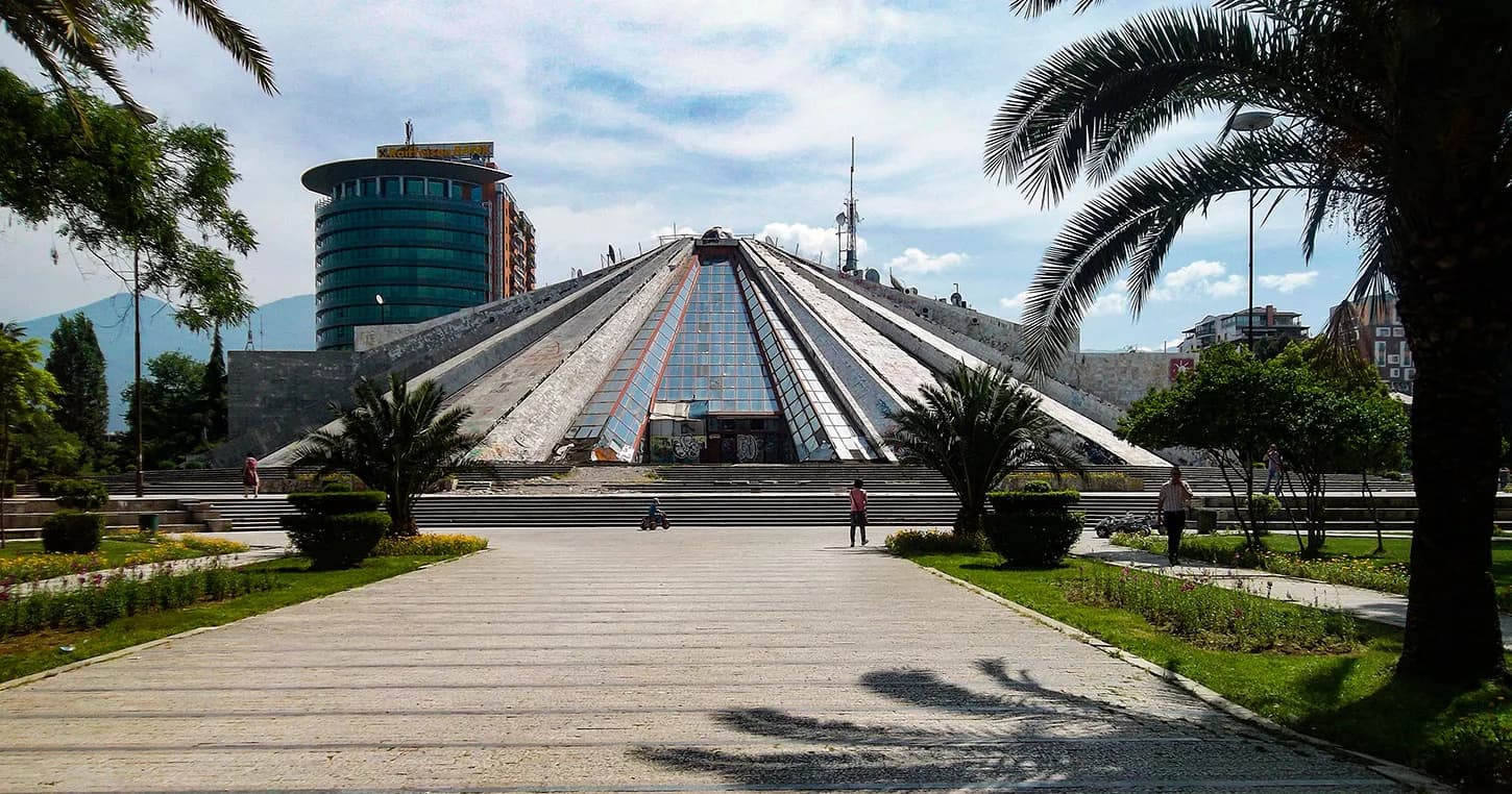 tirana-pyramid