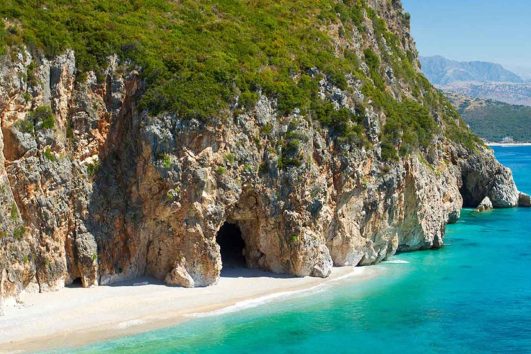 برنامج سياحي مفصل: ألبانيا، كوسوفو، مونتينيغرو – 17 ليلة و18 يوم (الشتاء)